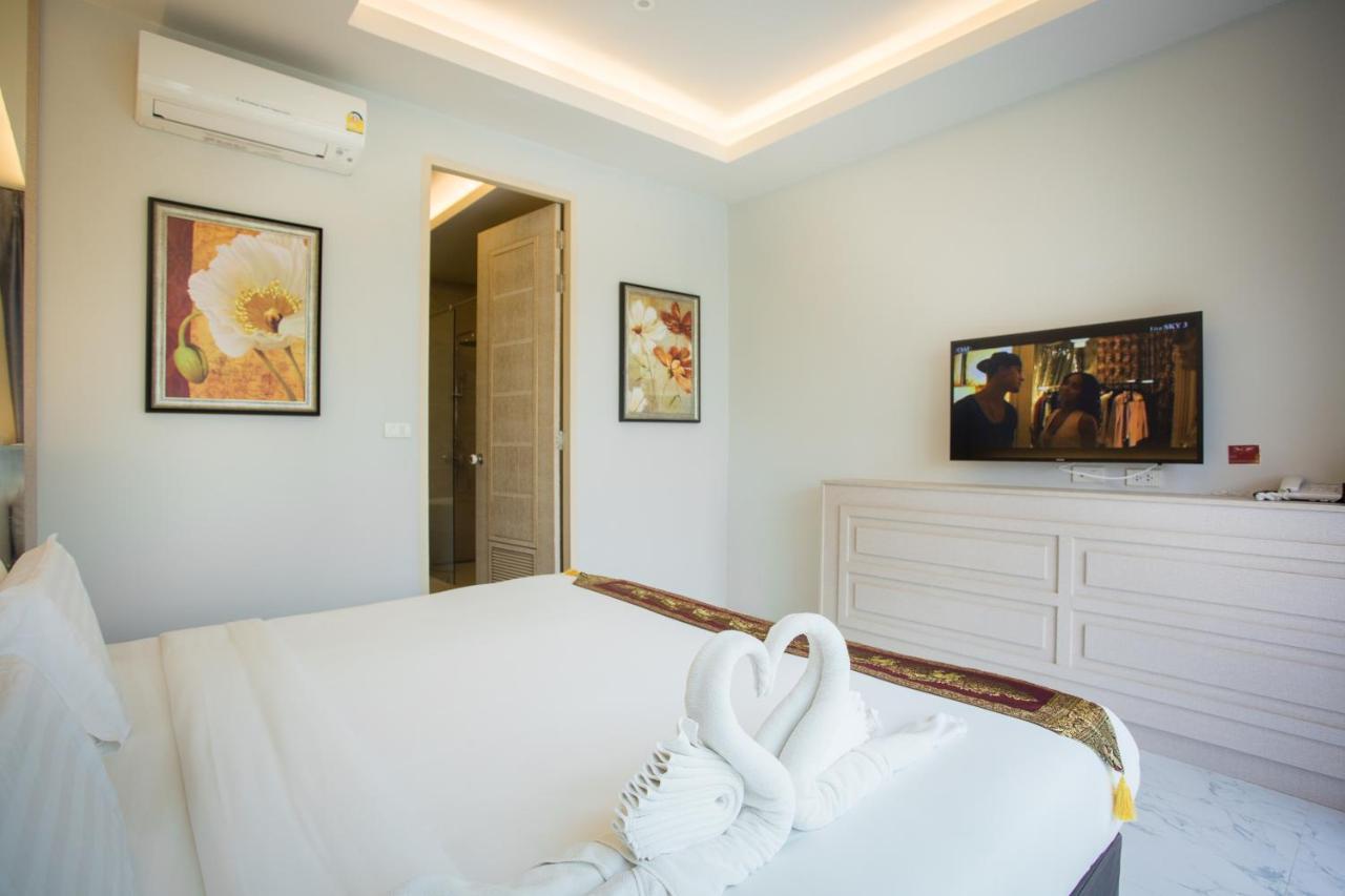Gold Chariot Pool Villa, Phuket - Sha Plus Certified 방타오 비치 외부 사진
