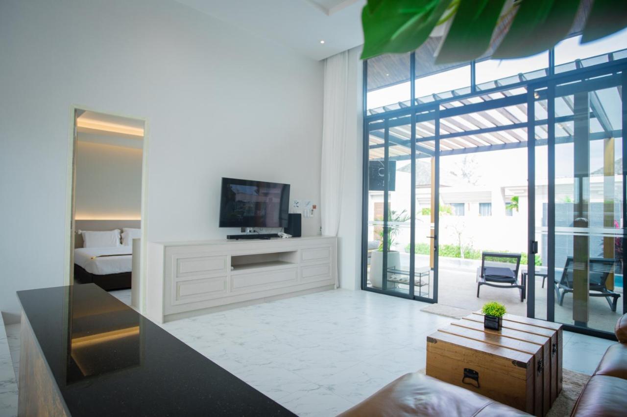 Gold Chariot Pool Villa, Phuket - Sha Plus Certified 방타오 비치 외부 사진
