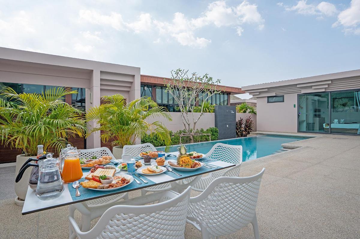 Gold Chariot Pool Villa, Phuket - Sha Plus Certified 방타오 비치 객실 사진