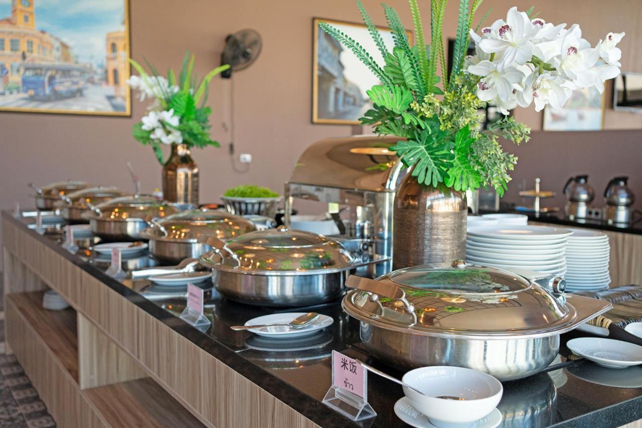 Gold Chariot Pool Villa, Phuket - Sha Plus Certified 방타오 비치 외부 사진